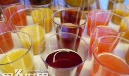 一瓶饮料最新爆料图片,独特配方与炫酷包装，引领饮品潮流！”