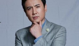 沈腾打电话爆料刘烨视频,视频内容引发网友热议