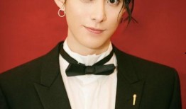 蔡徐坤爆料王鹤棣视频,背后故事引网友热议