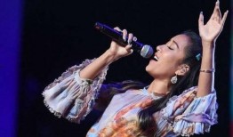 戴口罩爆料娱乐圈的女的,揭秘娱乐圈戴口罩女星的神秘面纱