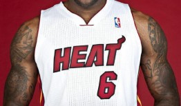 詹母斯最新爆料图片高清,高清图片揭秘惊人内幕