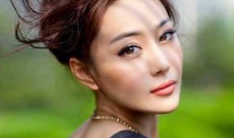 娱乐圈爆料过年的女明星,揭秘明星们的奢华假期生活