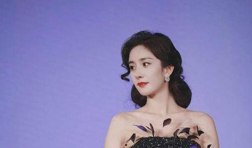 杨幂吃瓜娱乐,揭秘娱乐圈背后的故事