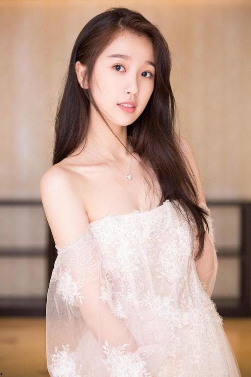 娱乐吃瓜博主讲虞书欣,娱乐圈“吃瓜”博主眼中的甜心女神