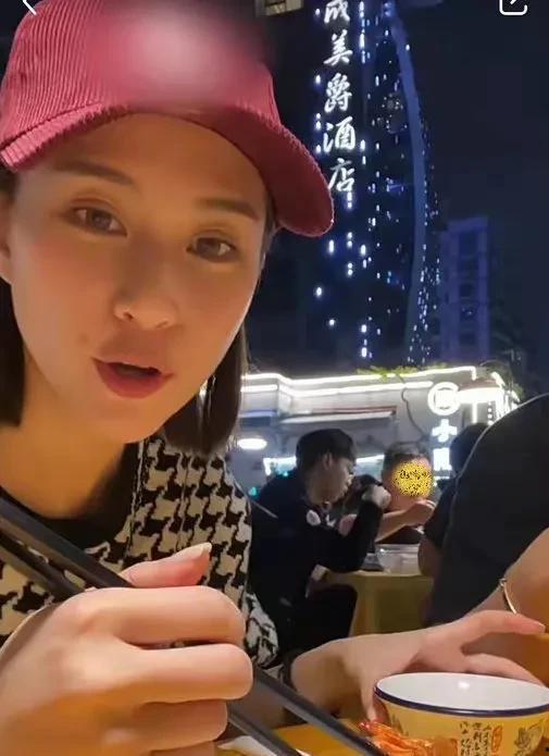 娱乐圈吃瓜爆料号怎么做